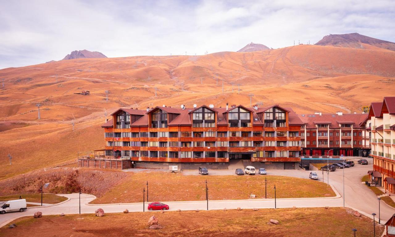Apartmán Four Seasons In New Gudauri Exteriér fotografie
